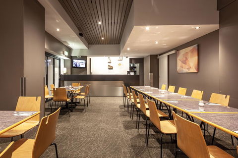 Black Buffalo - Accommodation Gladstone 18