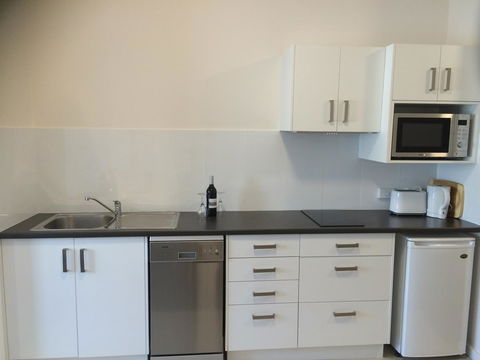 Abel Tasman Airport Motor Inn - Accommodation Gladstone 36