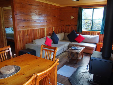 Cradle Highlander - Accommodation Gladstone 40