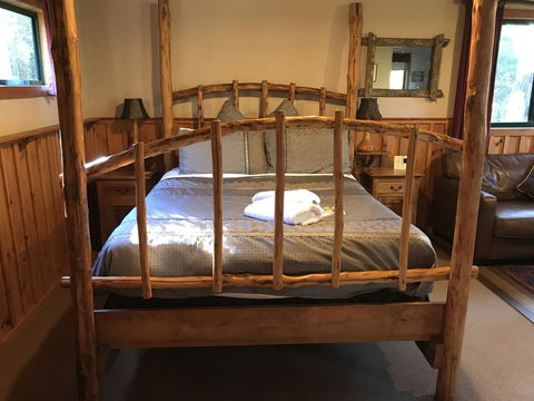 Cradle Highlander - Accommodation Gladstone 44