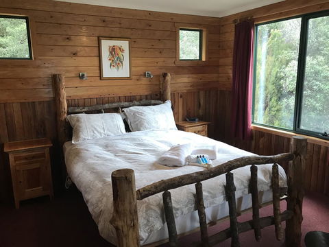 Cradle Highlander - Accommodation Gladstone 11