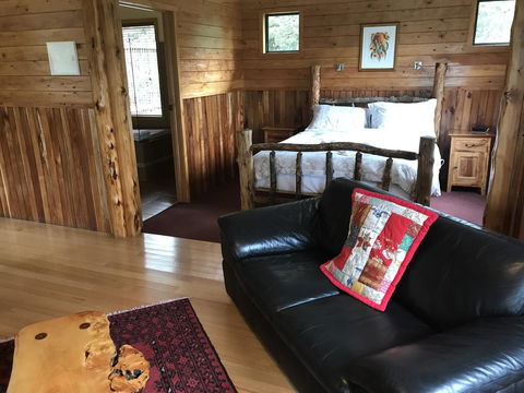 Cradle Highlander - Accommodation Gladstone 10
