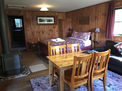 Cradle Highlander - Accommodation Gladstone 24
