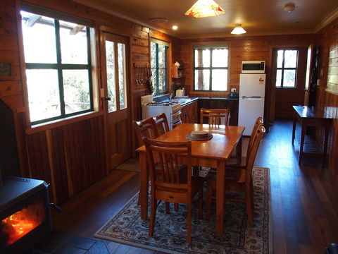 Cradle Highlander - Accommodation Gladstone 41