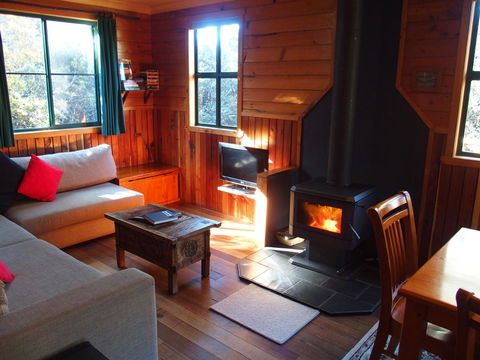 Cradle Highlander - Accommodation Gladstone 42