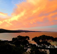 DOLPHIN LOOKOUT COTTAGE - amazing views of the Bay of Fires - Accommodation Gladstone
