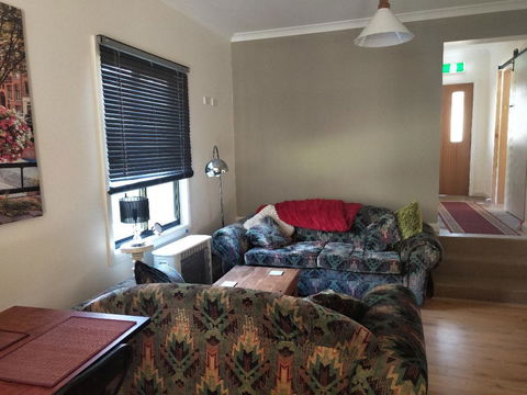 Wanderlust Cottage - Accommodation Gladstone 4