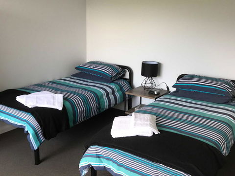 Derby Digs Cottage - Accommodation Gladstone 1