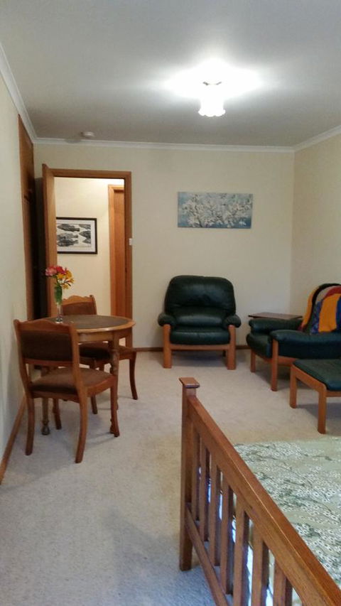 Beezneez B&B - Accommodation Gladstone 6