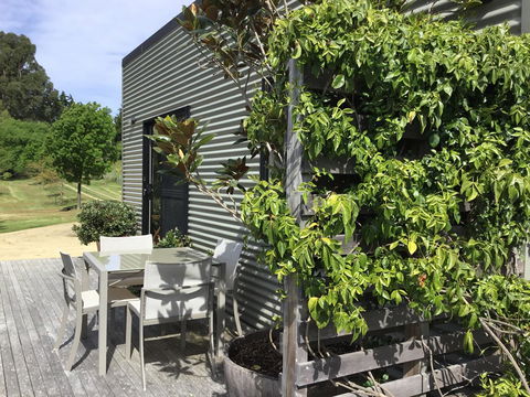 Nextdoor@portarthur - Accommodation Gladstone 5
