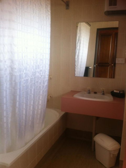 The Waterloo Hotel - Accommodation Gladstone 21