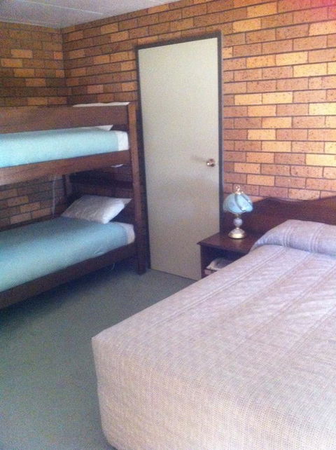 The Waterloo Hotel - Accommodation Gladstone 28