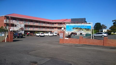 The Waterloo Hotel - Accommodation Gladstone 2