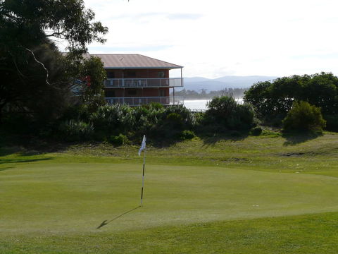 The Waterloo Hotel - Accommodation Gladstone 27