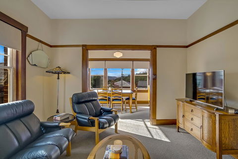 Gorgeous Hobart Accommodation - Park On Park - New Town - Accommodation Gladstone 10