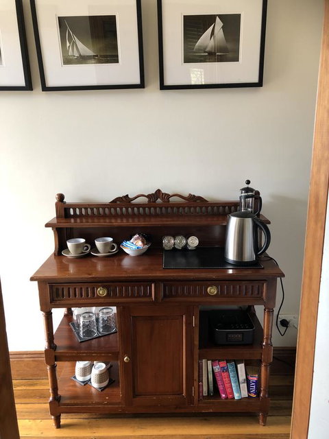 The Port Masters Lodgings - Accommodation Gladstone 12