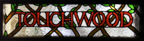 Touchwood Cottages - Accommodation Gladstone 2