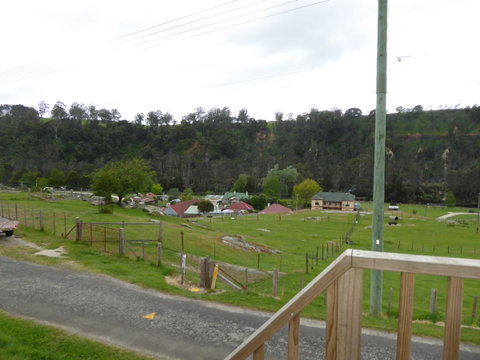 Riders Hut - Derby - Accommodation Gladstone 15