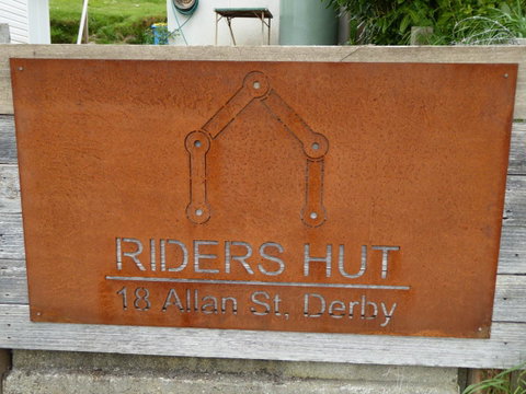 Riders Hut - Derby - Accommodation Gladstone 20