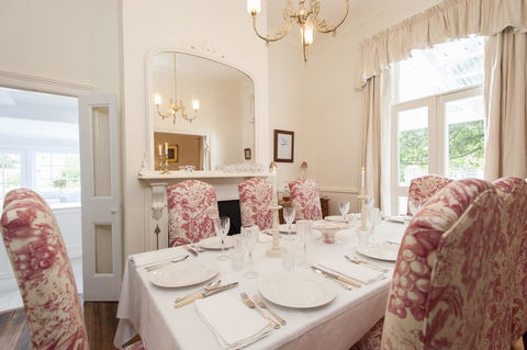 White Dove Cottage Bed And Breakfast - Accommodation Gladstone 6