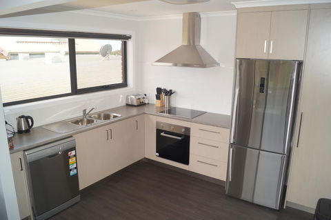 Seabrook Hotel - Accommodation Gladstone 6