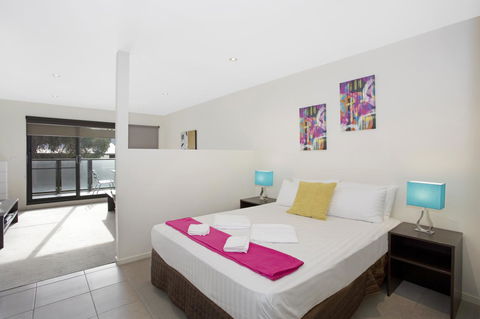 Astra Apartments Glen Waverley @Springvale RD - Accommodation Gladstone 7