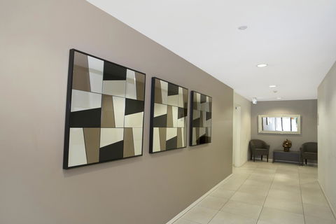 Astra Apartments Glen Waverley @Springvale RD - Accommodation Gladstone 23