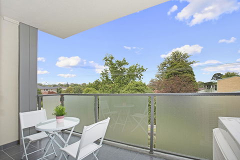 Astra Apartments Glen Waverley @Springvale RD - Accommodation Gladstone 21