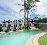 Boathouse Resort Studios and Suites - Accommodation Gladstone