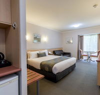 The Waverley International Hotel - Accommodation Gladstone