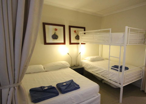 Arlberg Hotham - Accommodation Gladstone 13