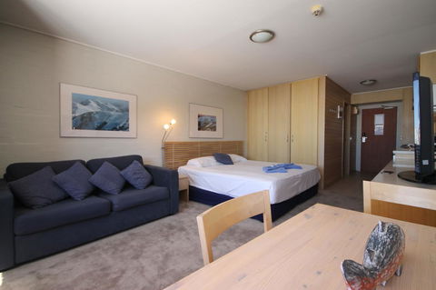 Arlberg Hotham - Accommodation Gladstone 25
