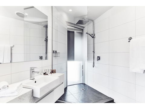 Hotel Sorrento - Accommodation Gladstone 26