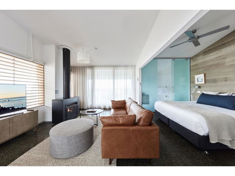 Hotel Sorrento - Accommodation Gladstone 5