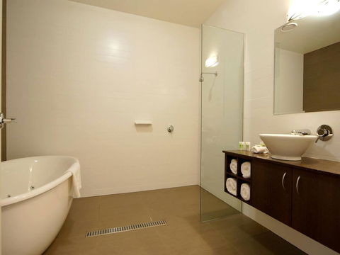 Mornington Hotel - Accommodation Gladstone 32