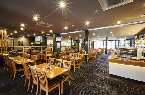 Mornington Hotel - Accommodation Gladstone 11