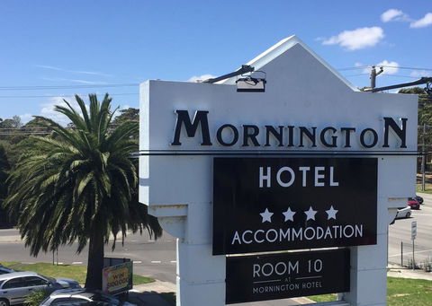 Mornington Hotel - Accommodation Gladstone 5