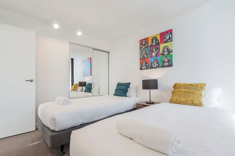2Bedroom Apartment With Views In Docklands Next To CBD & Marvel Stadium - Accommodation Gladstone 11