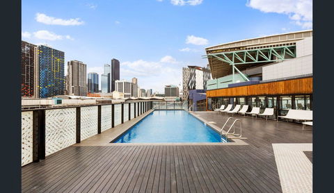 2Bedroom Apartment With Views In Docklands Next To CBD & Marvel Stadium - Accommodation Gladstone 17
