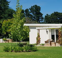 The Cottage - Accommodation Gladstone