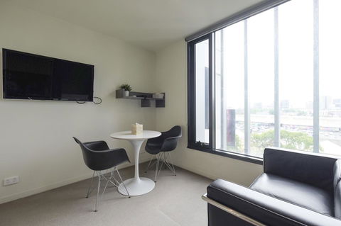 Mono Apartments On Franklin Street - Accommodation Gladstone 6