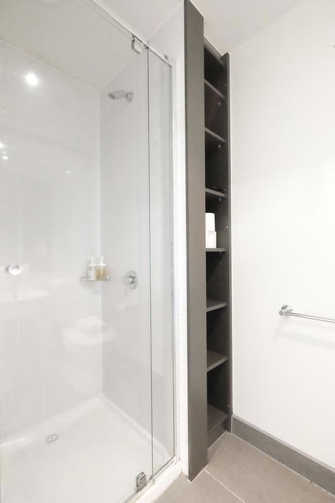 Mono Apartments On Franklin Street - Accommodation Gladstone 10