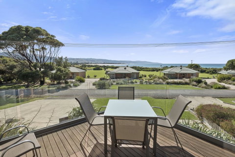 Apollo Bay Cottages - Accommodation Gladstone 11
