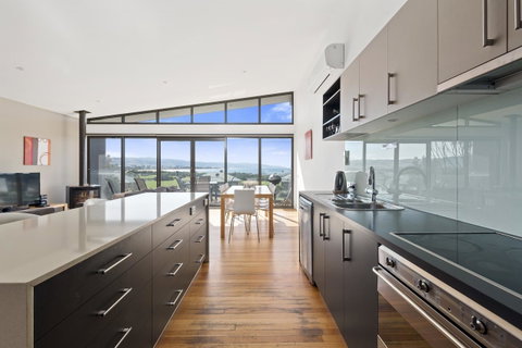 Apollo Bay Cottages - Accommodation Gladstone 10