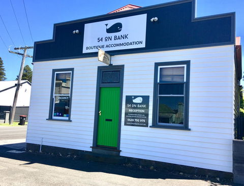 54 On Bank - Accommodation Gladstone 0