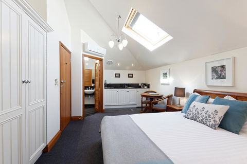 54 On Bank - Accommodation Gladstone 18