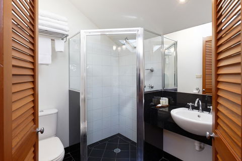 54 On Bank - Accommodation Gladstone 17