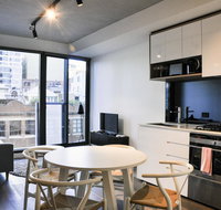 Mono Apartments on La Trobe Street - Accommodation Gladstone