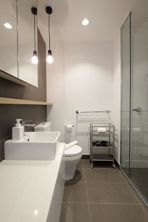 Mono Apartments On La Trobe Street - Accommodation Gladstone 22