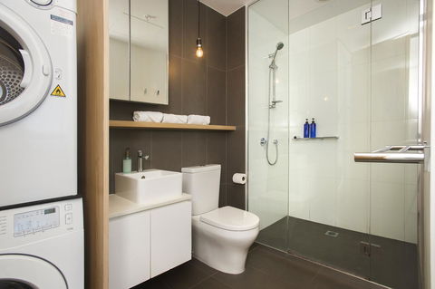 Mono Apartments On La Trobe Street - Accommodation Gladstone 15